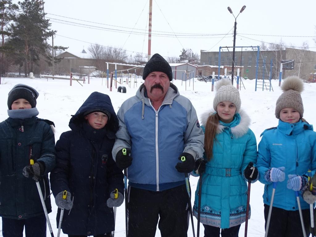 Сегодня 70-летний  юбилей отмечает Почетный житель Немецкого национального района Юрий Федорович Маурер.