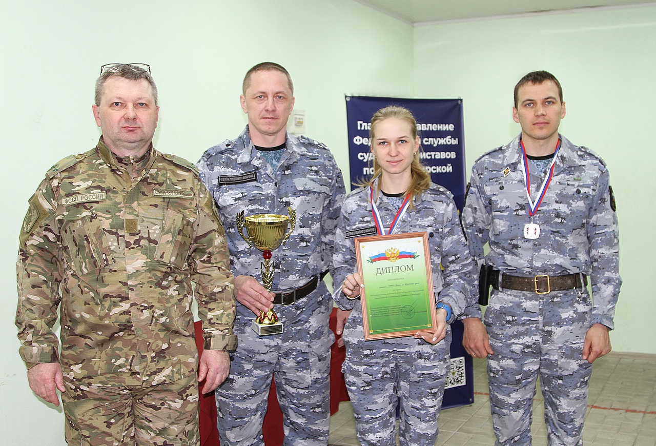 Судебные приставы Алтайского края отправятся  на чемпионат по служебному двоеборью.